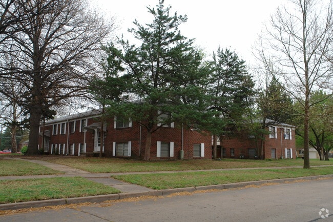 Building Photo - Battin Apartments