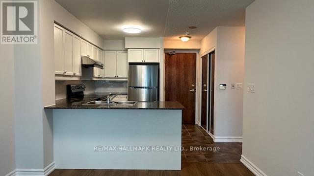 Building Photo - 185 Oneida Crescent