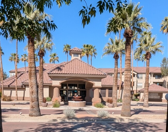 Building Photo - 14950 W Mountain View Blvd