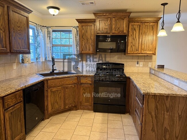 Building Photo - 4523 Katharina Ct