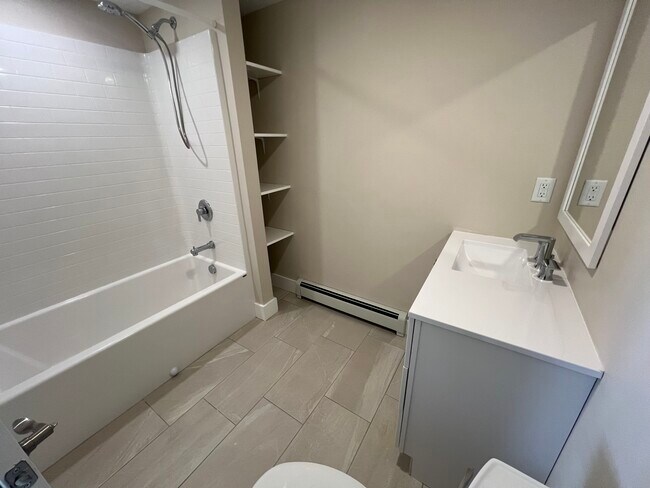 Foto del edificio - 3630 Lilly Rd