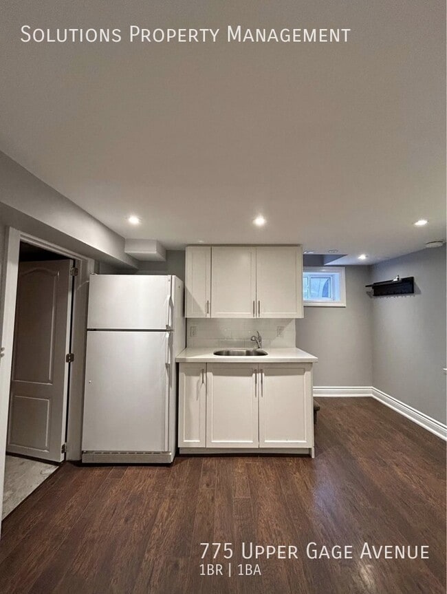Building Photo - Charming 1-Bedroom Apartment