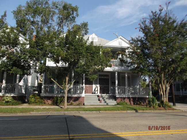 2301-2307 Abercorn St - 2303 Abercorn St