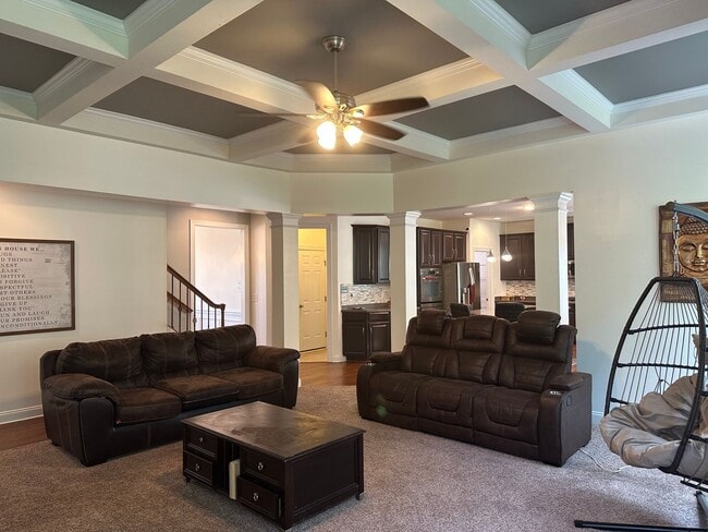 Building Photo - Gorgeous home in Fort Mill.