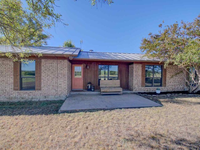 Foto del edificio - 1301 Cimarron Ranch Rd