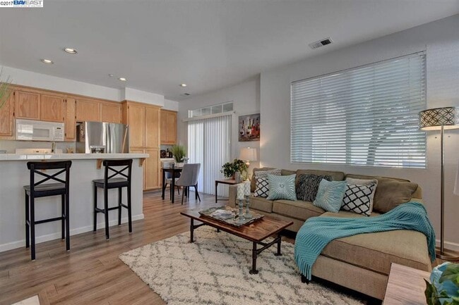 Building Photo - 3179 Calimanco Cmn