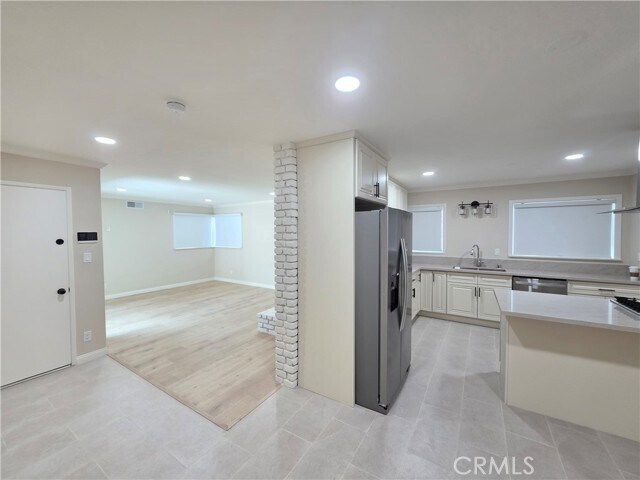 Building Photo - 12401 Archwood St
