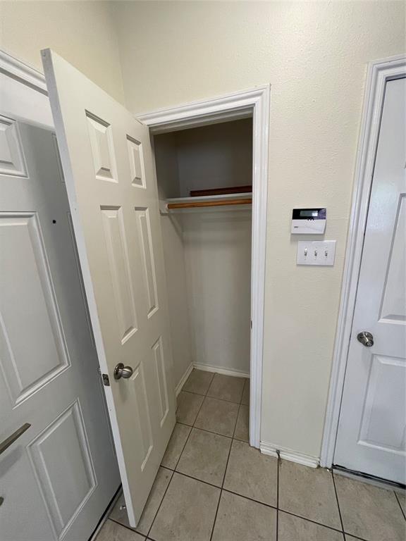 Foto del edificio - 5614 Claybeck Ln