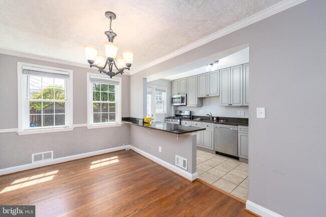 Foto del edificio - 8321 Byington Rd