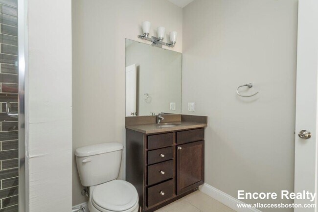 Foto del edificio - 339 D St