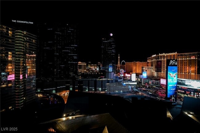 Building Photo - 3726 S Las Vegas Blvd