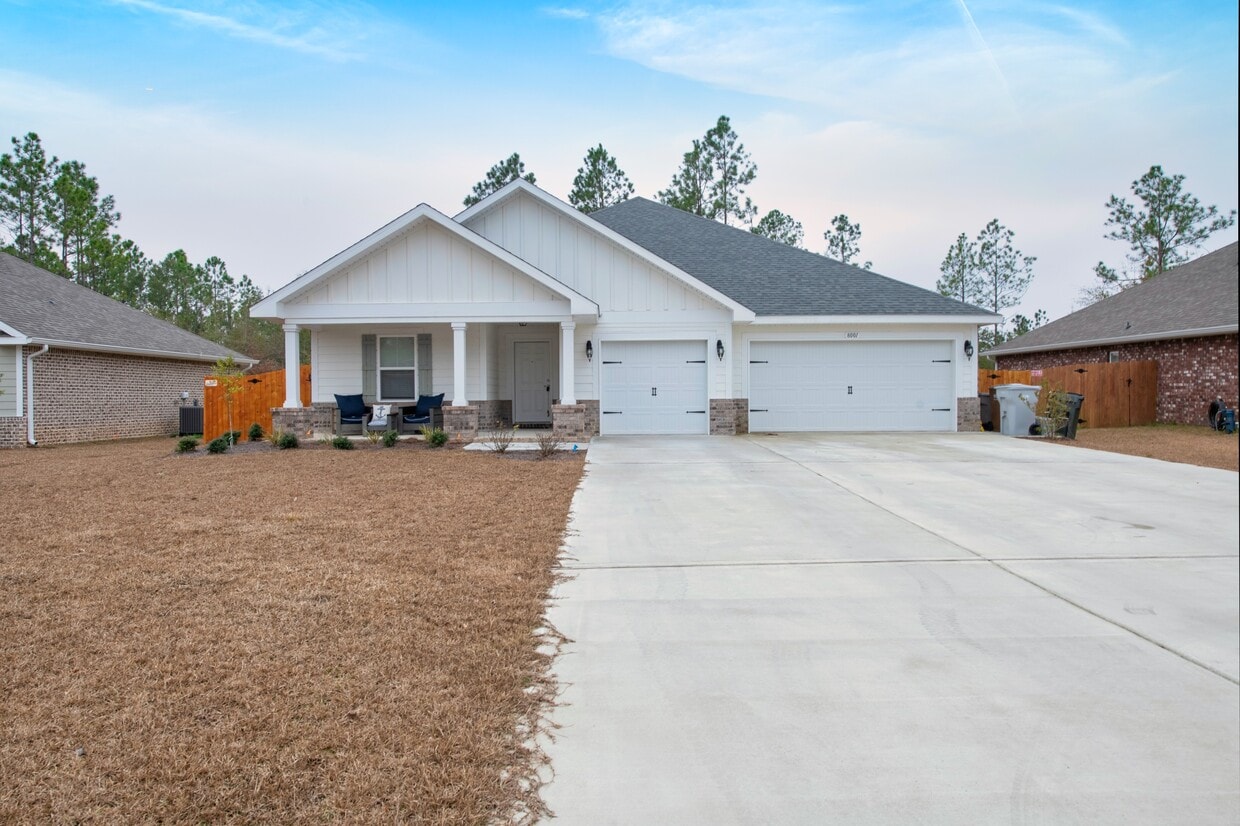 Primary Photo - 8001 Silver Maple Dr