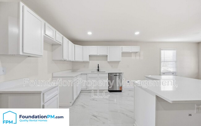 Foto del edificio - 1416 Marcia Rd