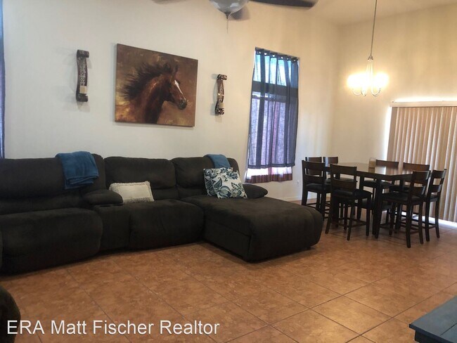 Building Photo - 3 br, 2 bath House - 278 N. Marshall Loop Rd.