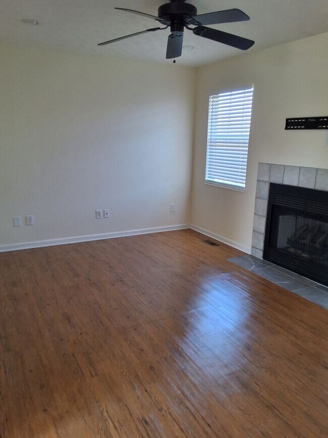 Foto del edificio - Strawberry Plains, 37871 - 3 bedroom, 2 ba...