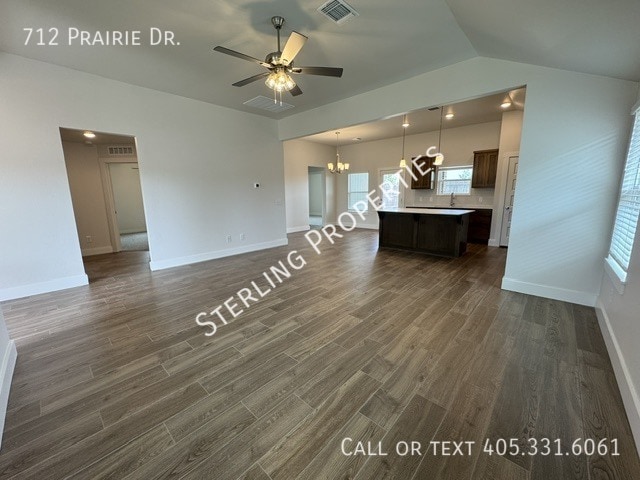 Photo - 712 Prairie Dr House