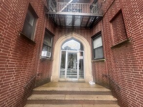 Building Photo - 35-39-39 Fulton St