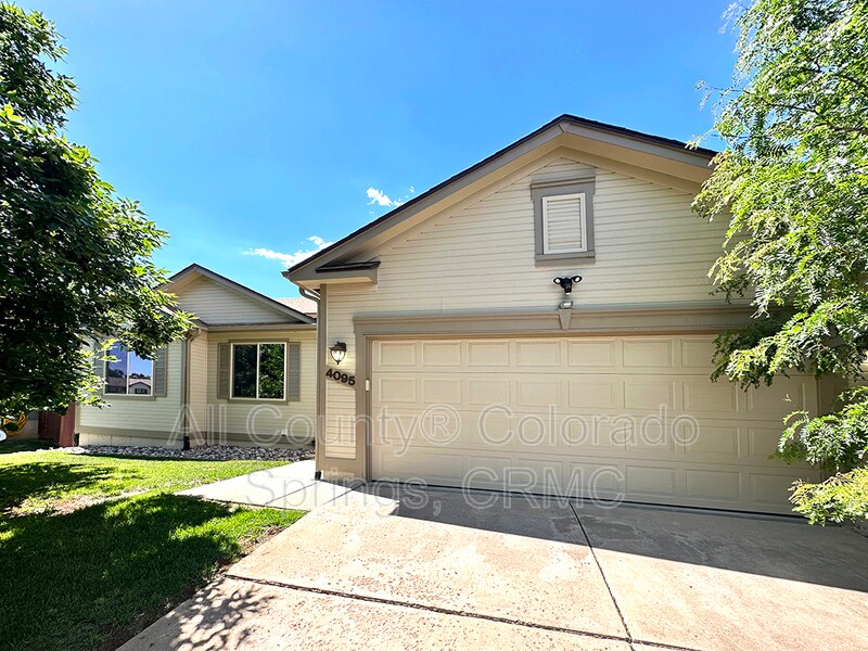 4095 Solarglen Dr, Colorado Springs, CO 80916 House Rental in