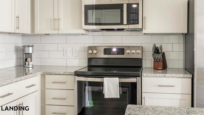 Foto del edificio - 2110 Birkhall St