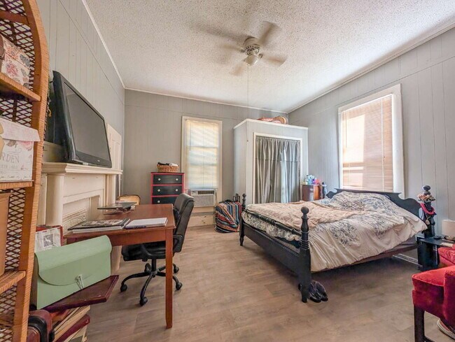 Foto del edificio - 309 Elm St