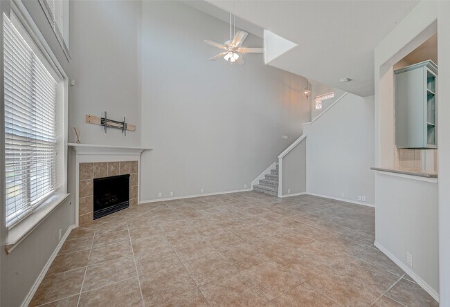 Building Photo - 13600 Breton Ridge St