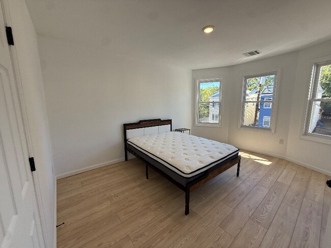 Foto del edificio - 32 Palm St