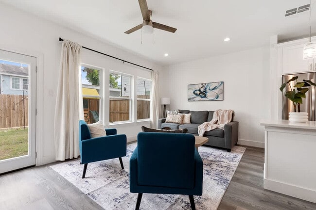 Foto del edificio - 4508 Noble St