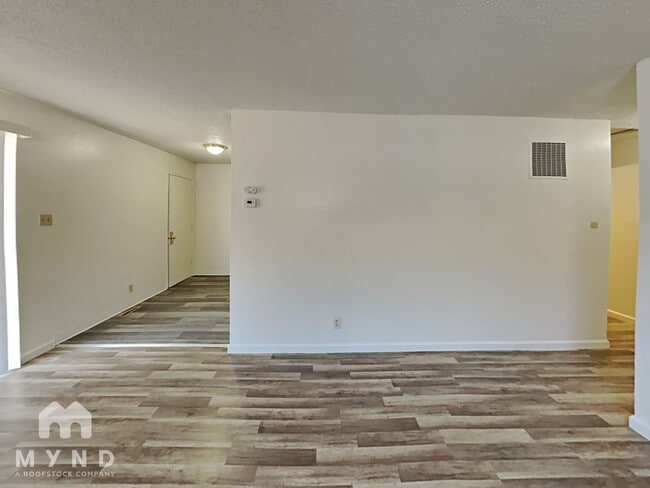 Building Photo - 1277 Arnold Dr