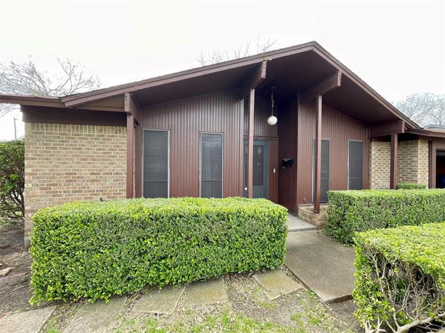 Foto del edificio - 517 NW Mound Rd