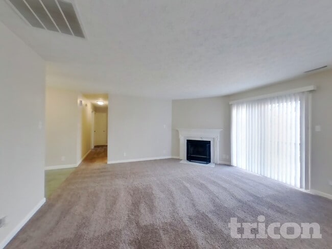 Foto del edificio - 1712 Beckenbauer Ln