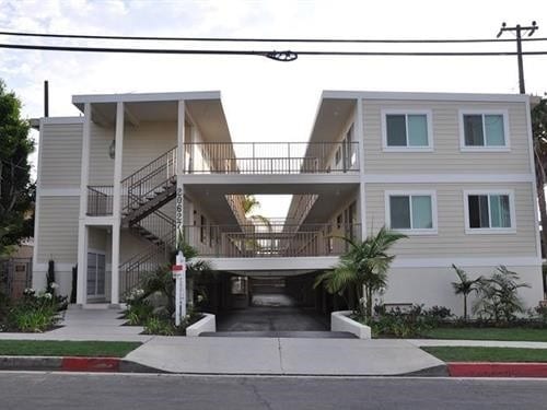 Building Photo - Amie Apartments