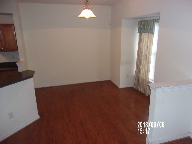 Building Photo - Eastern Henrico Townhome - 3 BR and 2 1/2 ...