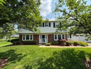Building Photo - 4141 Point Hollow Ln