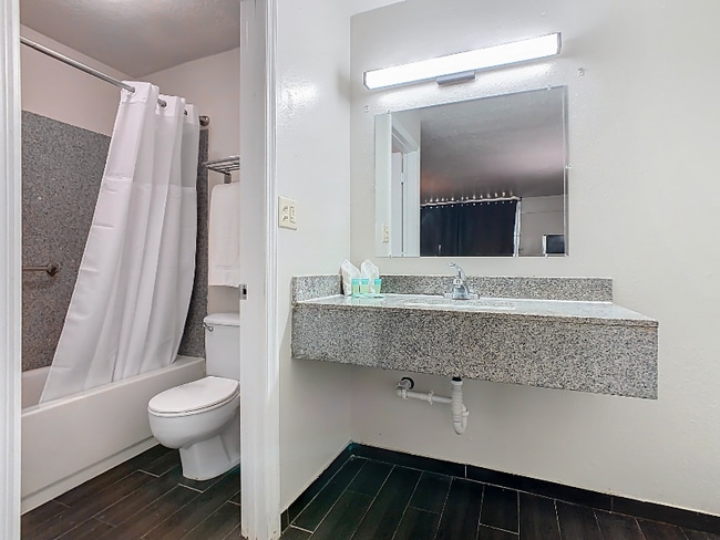Building Photo - 44199 US-27