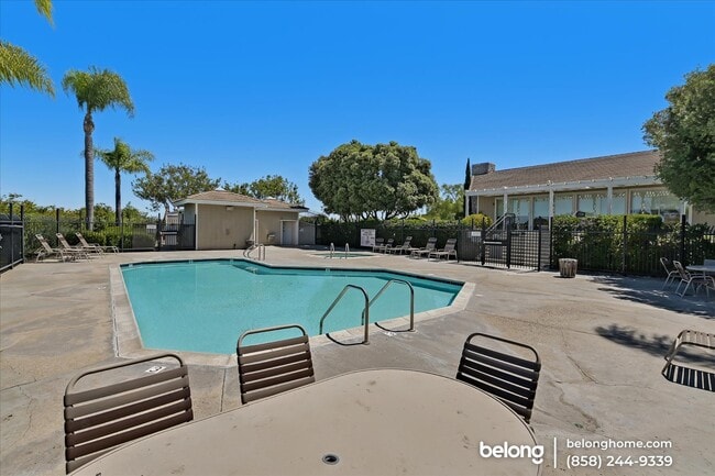 Building Photo - 4212 Vista Panorama Way