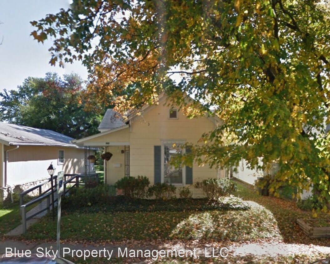 Primary Photo - 2 br, 1 bath House - 309 W. 11th
