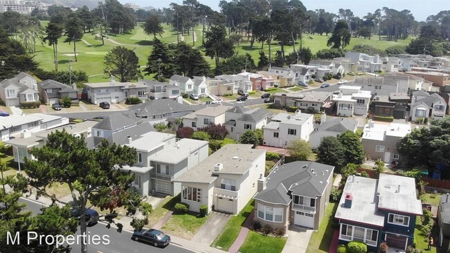 Building Photo - 3 br, 1.5 bath House - 171 South Mayfair A...