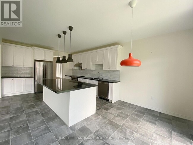 Building Photo - 18 Goldeneye Dr
