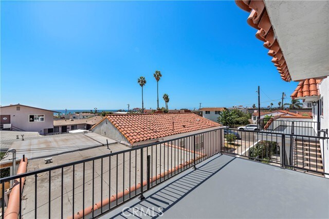 Foto del edificio - 223 Avenida Victoria