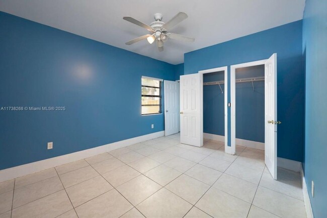 Foto del edificio - 2 bedroom in Opa Locka FL 33054