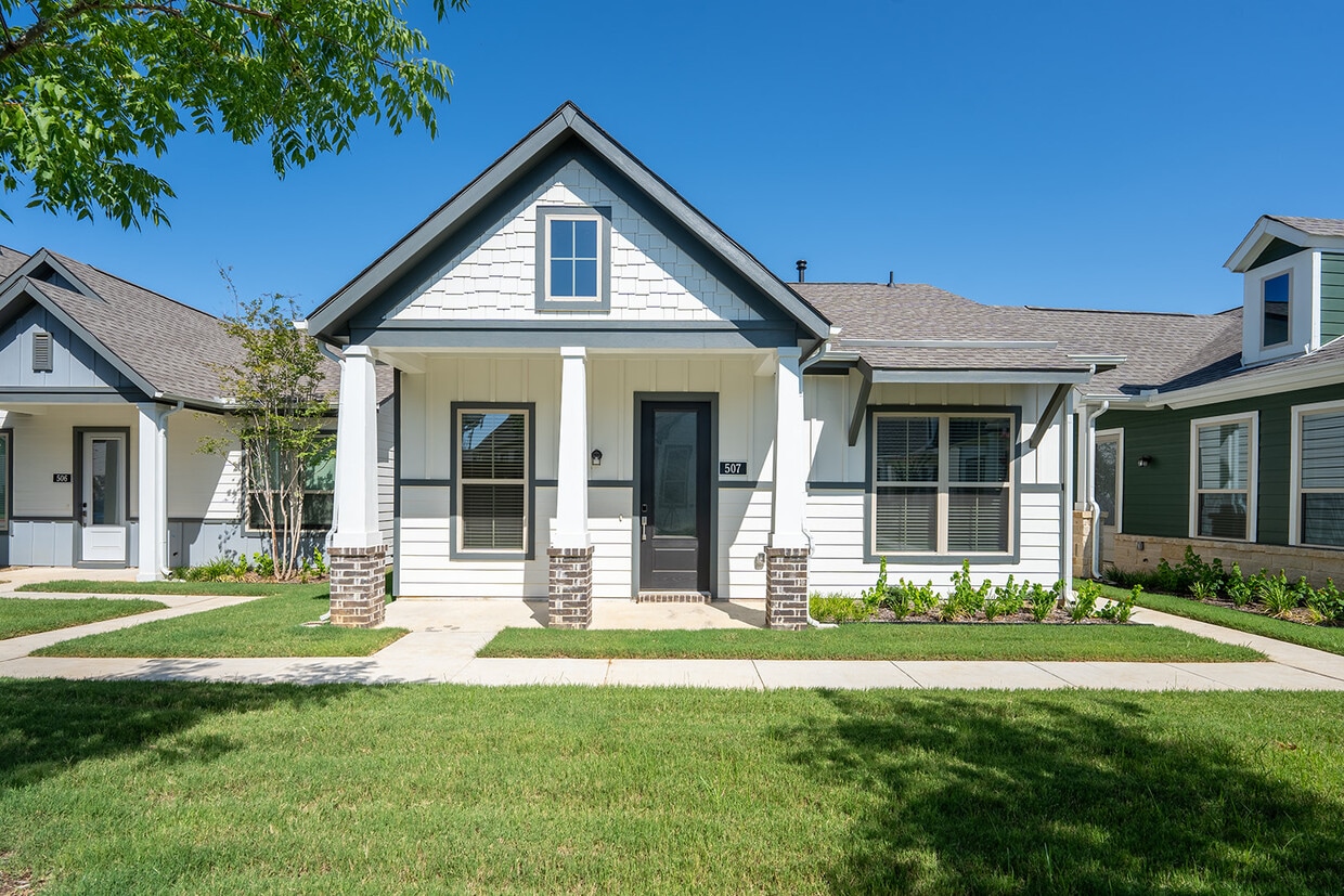 Mission at Johnson Creek Houses for Rent Arlington, TX