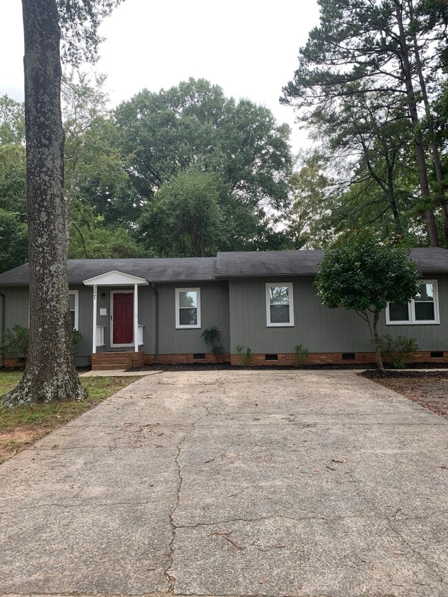 Full Duplex - 3521 Cardiff Ave