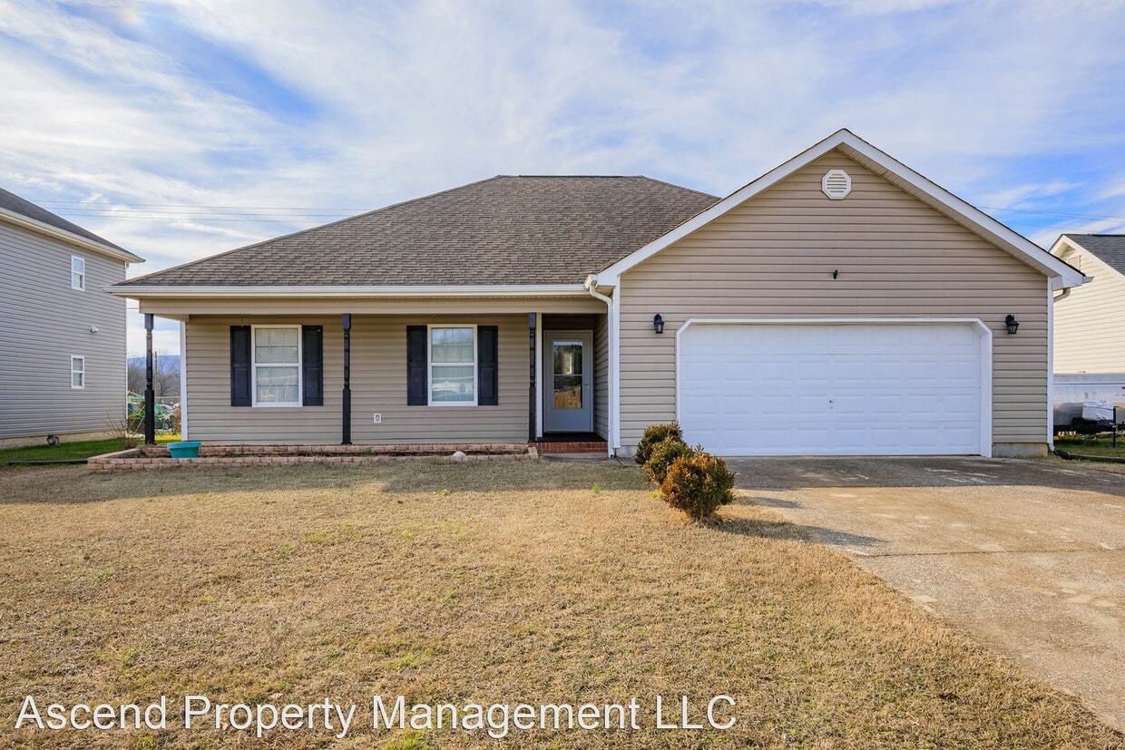 3 br, 2 bath House 351 Glenn Wade Dr House Rental in Rossville, GA
