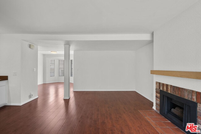 Foto del edificio - 417 N Alhambra Ave