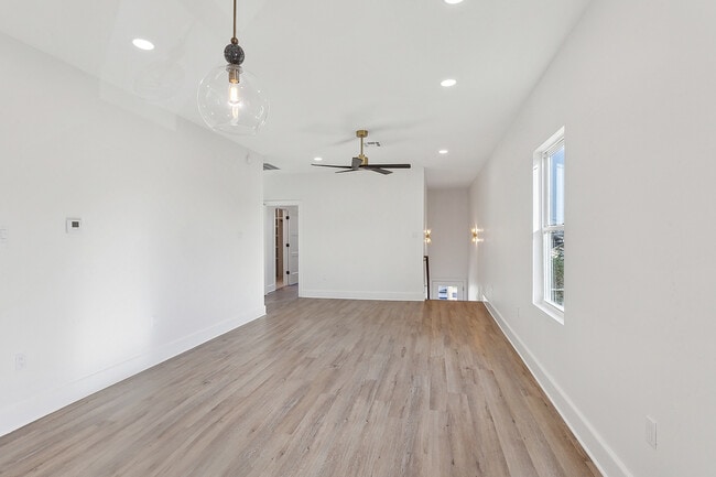 Building Photo - 3335 Audubon Ct