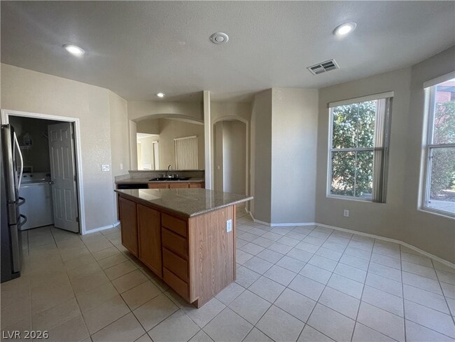 Building Photo - 10273 Bayhead Beach Ave