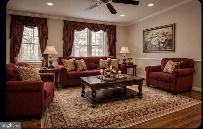 Foto del edificio - 10217 McKean Ct