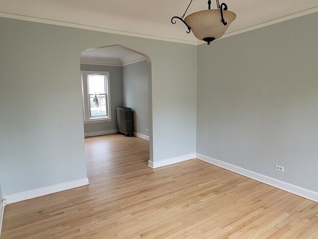 Foto del edificio - 10047 S Claremont Ave