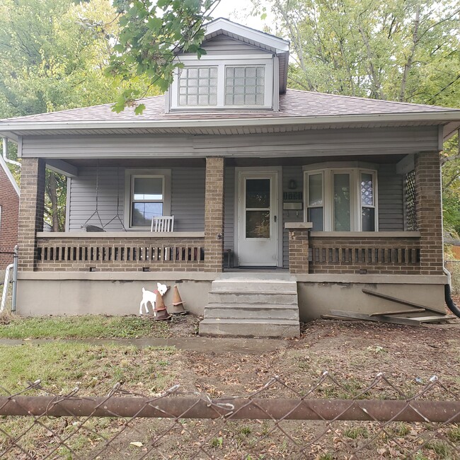 Photo - 1731 Highland St House