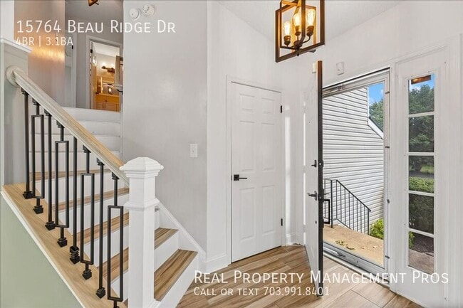 Photo - 15764 Beau Ridge Dr- House